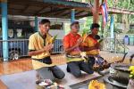 แข่งขันเรือยาวประเพณีขึ้นโขนชิงธง จังหวัดชุมพร ประจำปี 2567